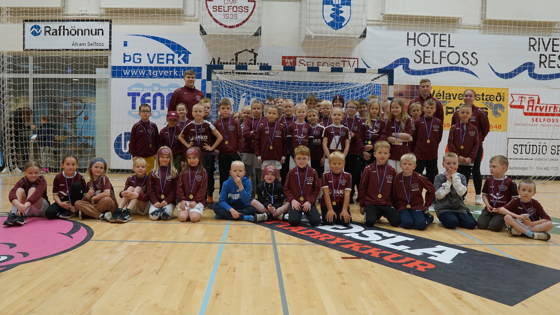 7-8. og 9. flokkur karla og kvenna