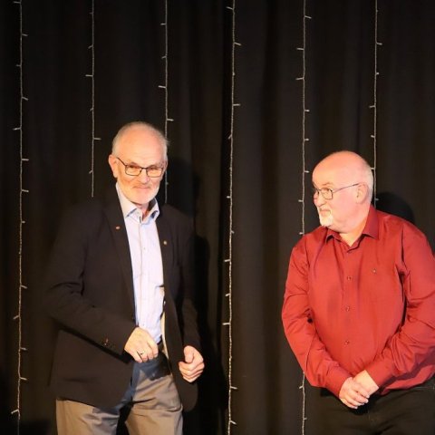 img_9864.jpg