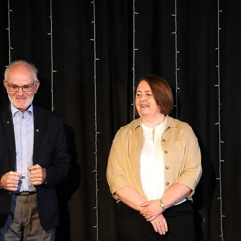 img_9885.jpg