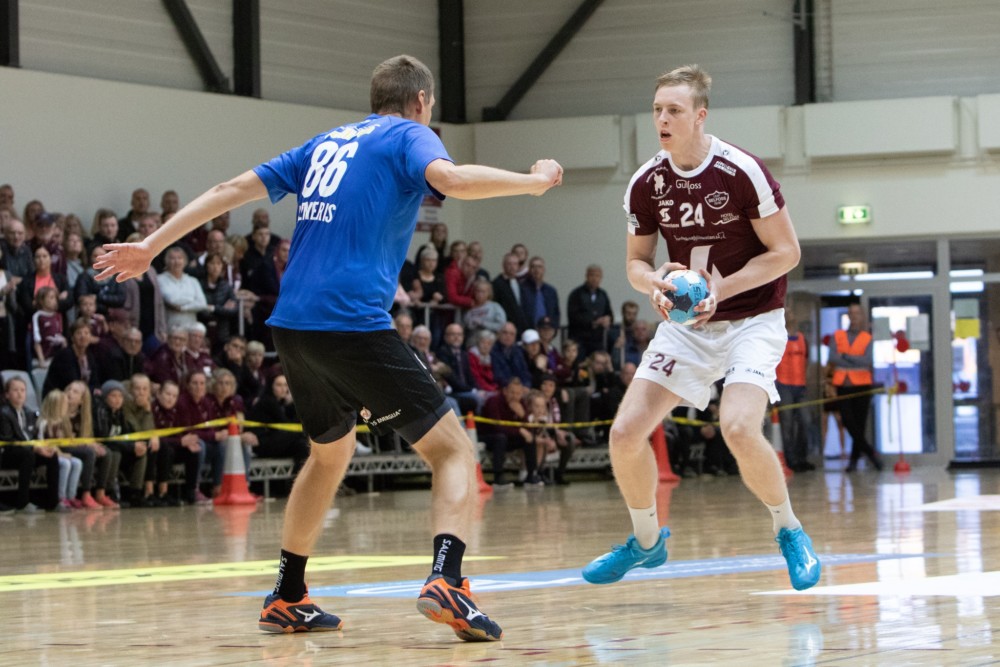 Einar Sverrisson vs Dragunas