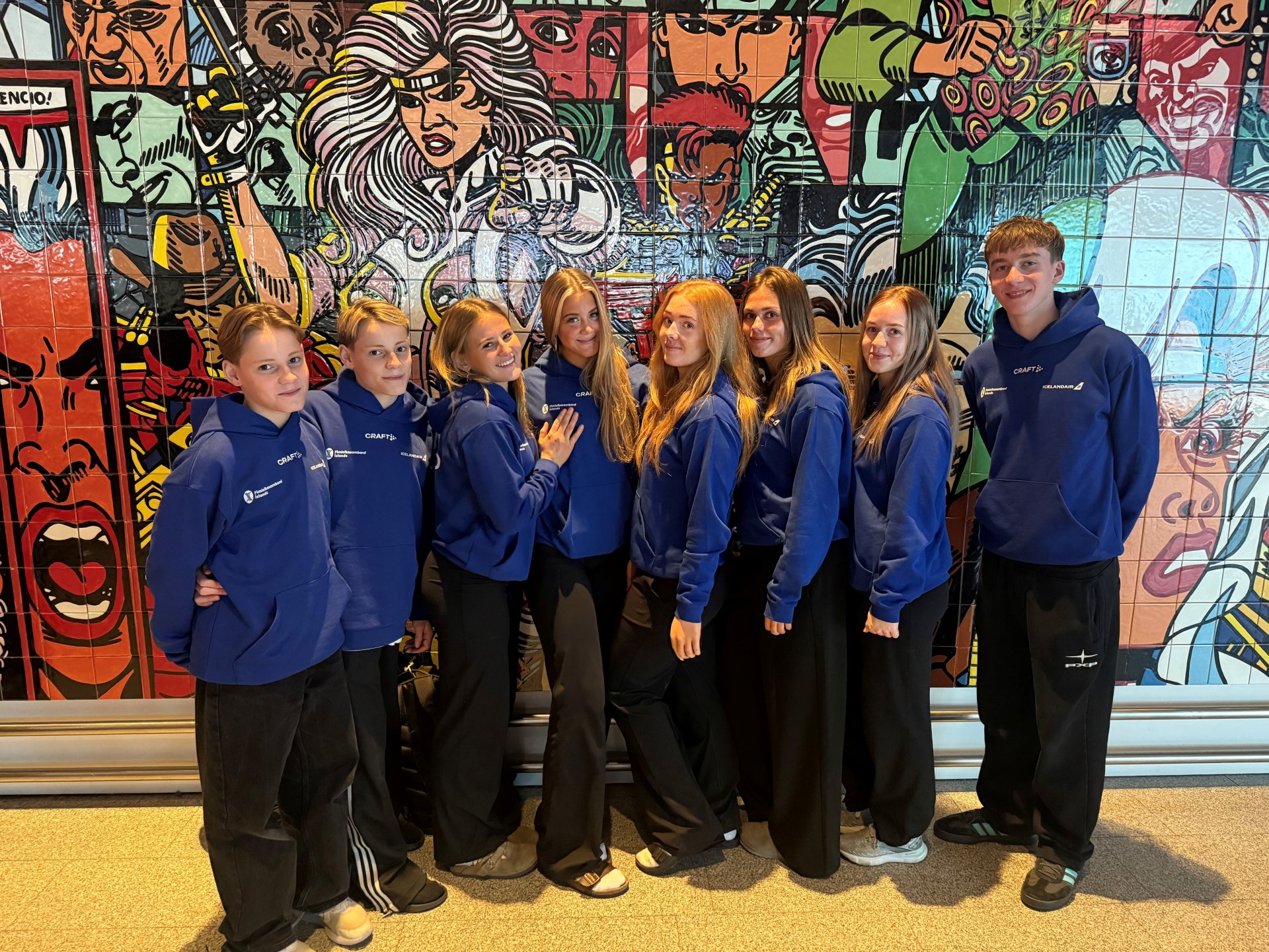 Iðkendur Selfoss á leið á Evrópumót. Frá vinstri: Birgir Árni, Eiður Hilmar, Elsa Karen, Elva Lillian, Kristín María, Victoria Ann, Silvia Rós og Hinrik Jarl.