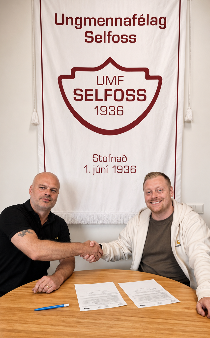 Tyrfingur Guðmundsson fyrir hönd GTS og Halldór Stefán Haraldsson framkvæmdastjóri Umf. Selfoss undirrituðu samninginn í dag.