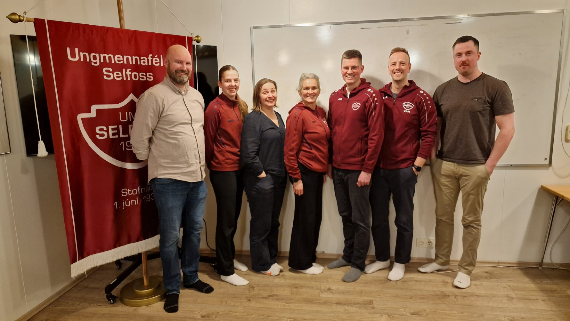 Ný stjórn Frjálsíþróttadeildar. Frá vinsti: Elvar Atli, Hanna Dóra, Guðrún Ása, Þuríður, Hjalti Jón, Vigfús Þór og Ársæll Einar.